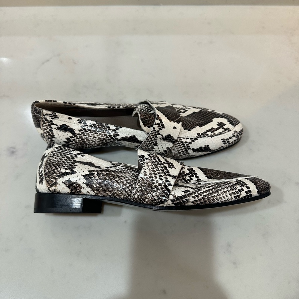 AGL Python Loafer – Luxe Italian Python-Print Slip-On | EU 38.5 (US 8.5) - Picture 8 of 8